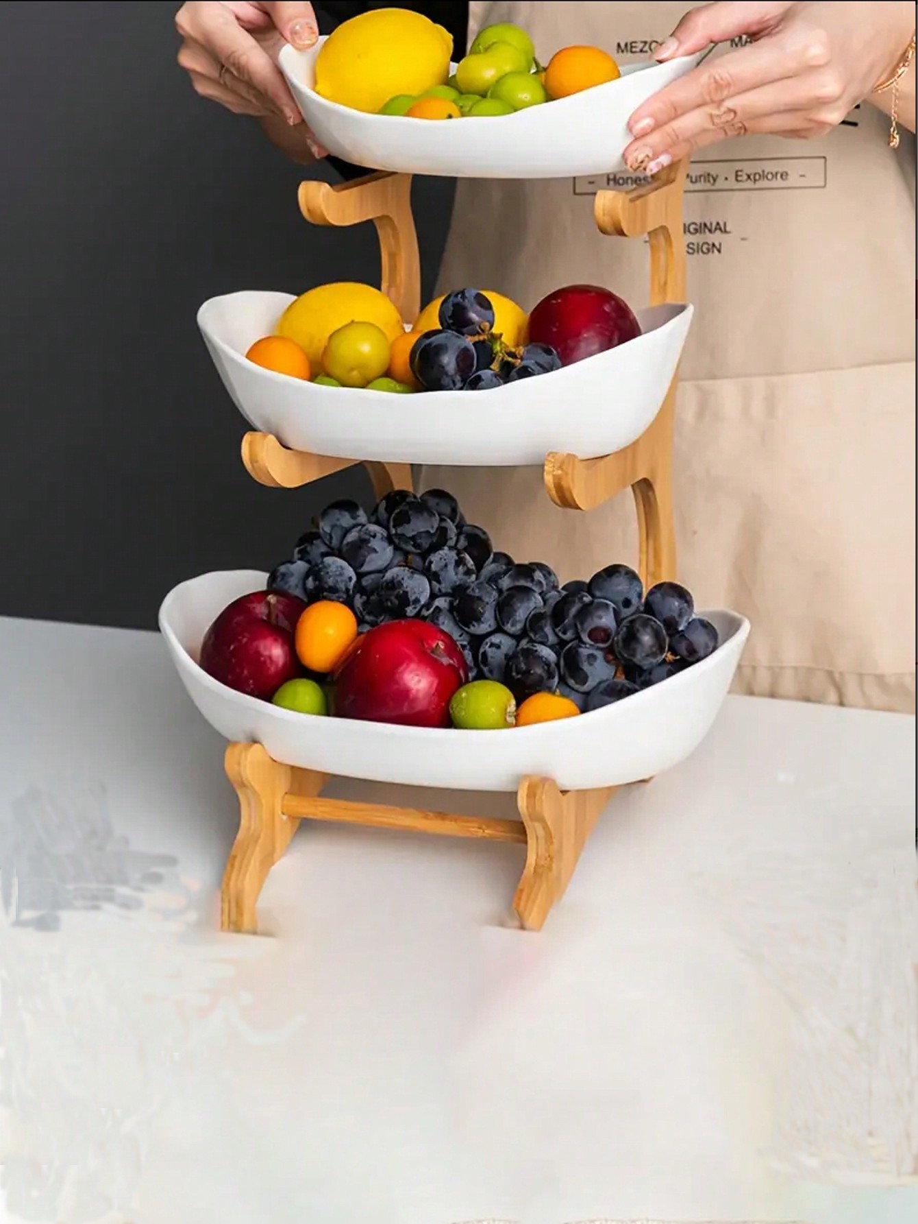 ตะกร้าผลไม้ไม้ 3 ชั้นสุดหรู -  - Snacks Food Gift Baskets บทวิจารณ์และราคา
